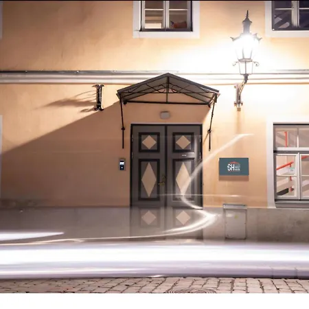 Tallinn Guest House Hostel *